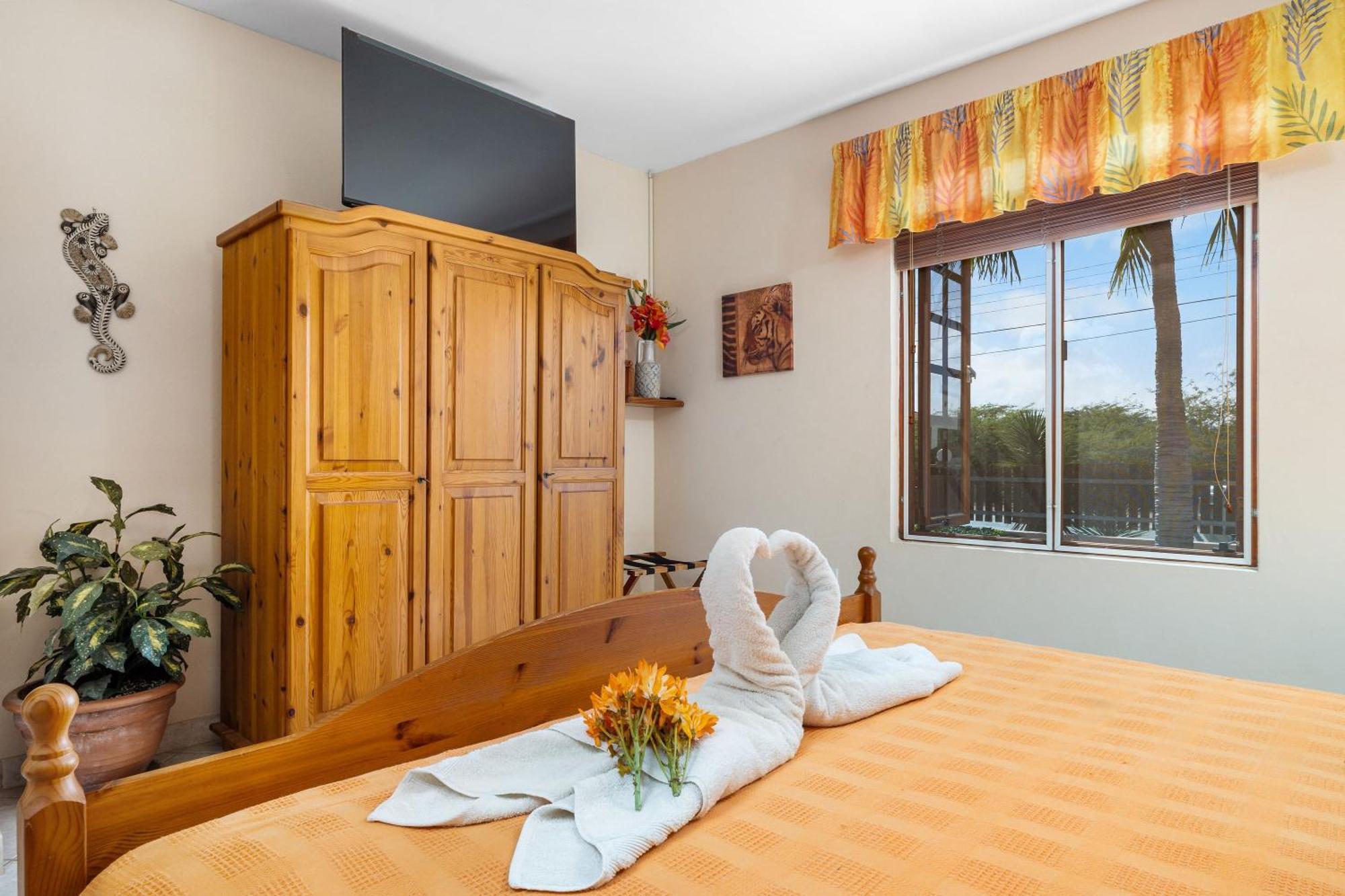 Sunrise Villa Is Gorgeous For Daily Views Of Sunrises And Sunsets Palm Beach Dış mekan fotoğraf
